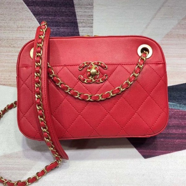 AAA Chanel Quilted Lambskin Chain CC Camera Case AS0971 Red 2019 Collection AQ00688