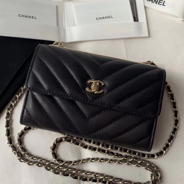 Chanel Lambskin Chevron Trendy CC Wallet with Chain Black 2018 Collection  AQ00928