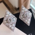 First-class Quality Chanel Pearl Crystal Rhombus Earrings AB2283 2019 Collection AQ01643