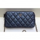 Replica Chanel Iridescent Pearl Caviar Classic Clutch with Chain Bag A82527 Black 2019 AQ03185