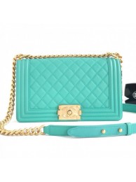 AAA Replica Chanel Quilted Calfskin Medium Boy Flap Bag A67086 Green 2019 Collection AQ02112