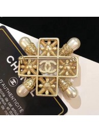 Chanel Brooch AB0646 Gold/Crystal/Pearly White 2019 Collection AQ02147