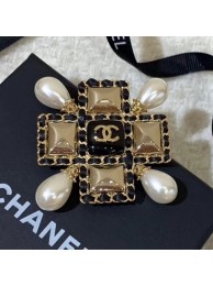 Chanel Chain Leather Square Brooch AB2973 2019 Collection AQ00753