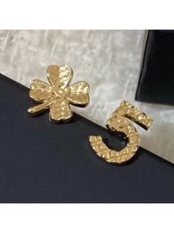 Chanel Clover 5 Asymmetric Stud Earrings 2019 Collection AQ00640