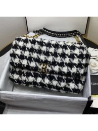 Fashion Chanel 19 Small Flap Bag AS1162 White/Black 2019 Collection AQ01421