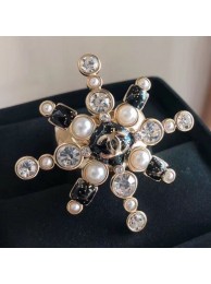 Imitation Chanel Crystal and Pearl Snowflake Ring AB1844 White/Black 2019 Collection AQ01759