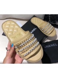 Imitation Fashion Chanel Chain and Pearl Mules Slipper Sandals Beige 2020 AQ00650