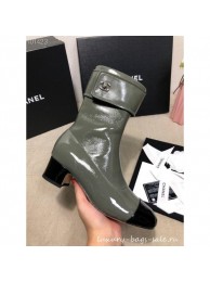 Replica Chanel Heel 4.5cm Boots Patent Crinkled Dark Green/Black 2020 AQ03206