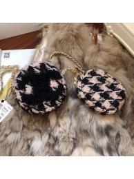 Replica Chanel Houndstooth Tweed 19 Clutch with Chain & Coin Purse AP0986 Beige/Black 2019 Collection AQ02987